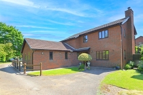 5 Kirkland Avenue, Kingswood Oak, Shrewsbury, Shropshire, SY3 5LF